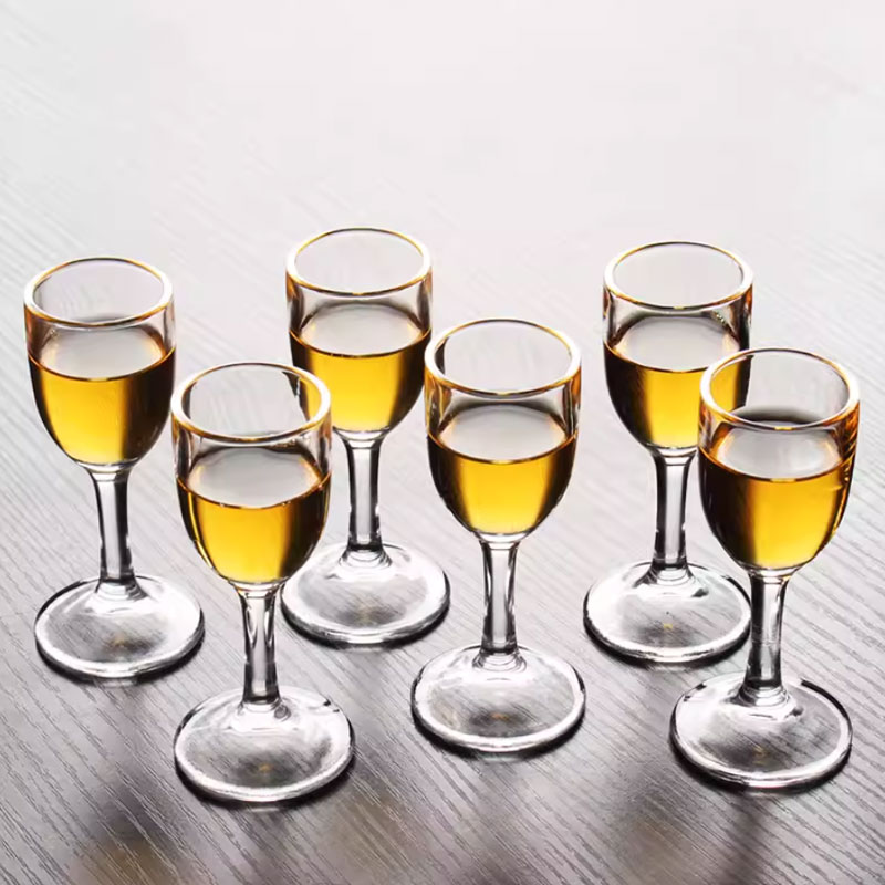 Wine Beer And Spirit - Set di 6 Bicchieri da Vino