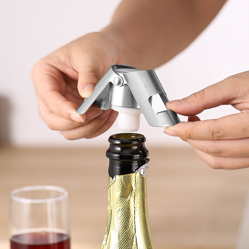 Tappo per bottiglia di champag - Wine In Beer Bottle recensione e prezzo