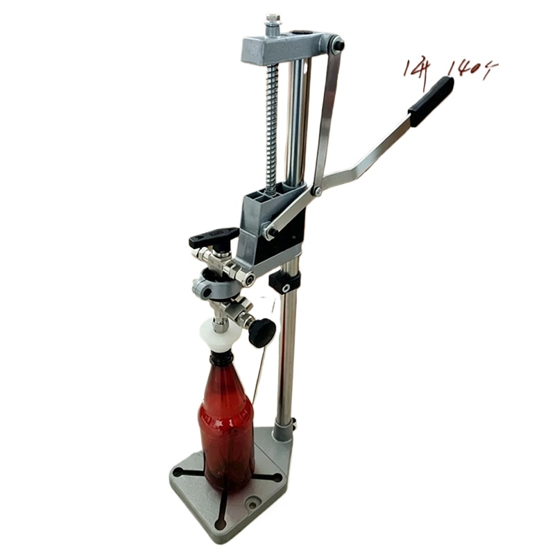 Macchina Manuale per Pressare  - Wine In Beer Bottle recensione e prezzo